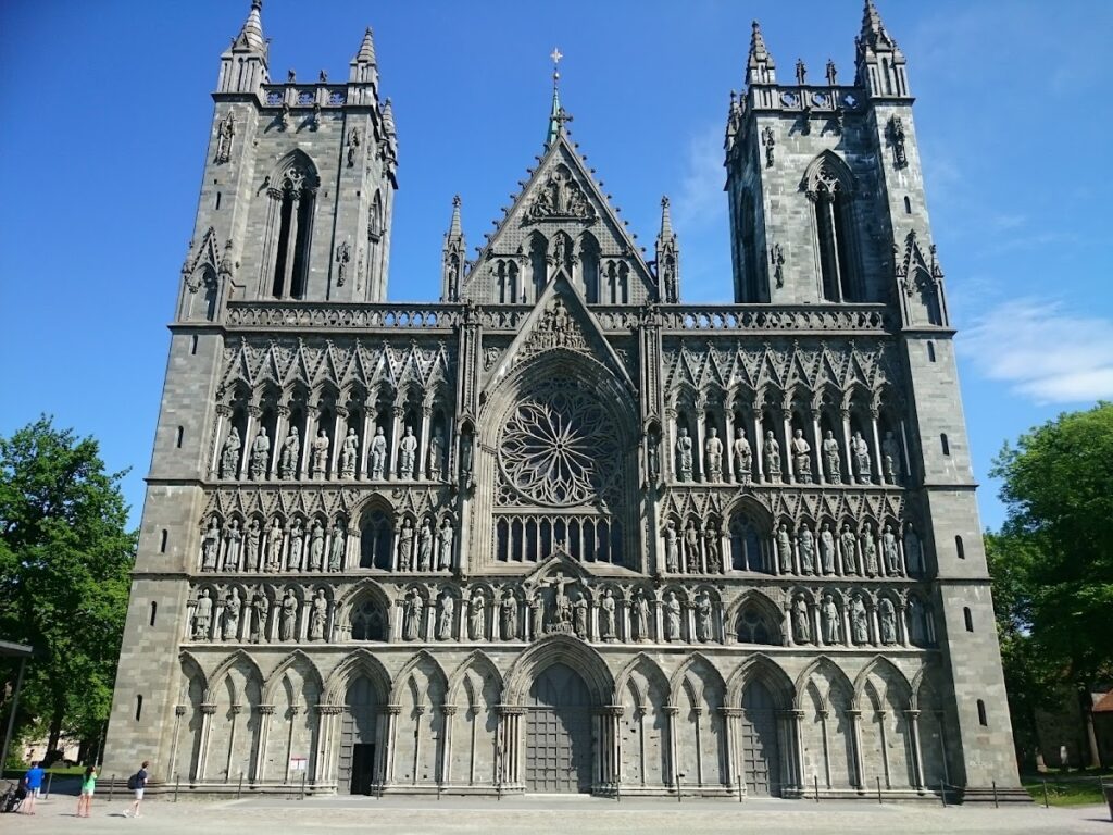 Archbishop's Palace, Trondheim: A Medieval Ecclesiastical and Royal Complex 5 Archbishop's Palace, Trondheim