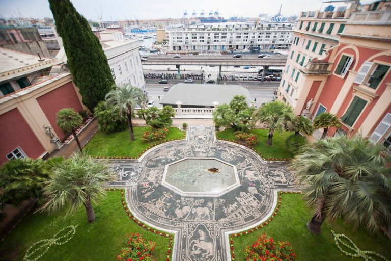 Royal Palace of Genoa: Seventeenth-century Baroque palace and museum