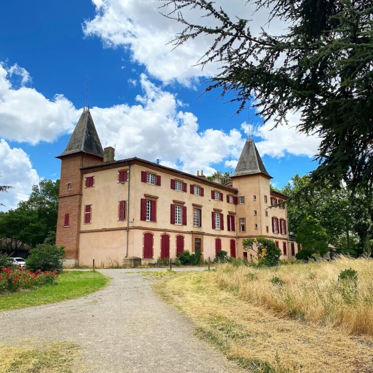 Château du Mirail (Toulouse): A Classical Château and University Estate