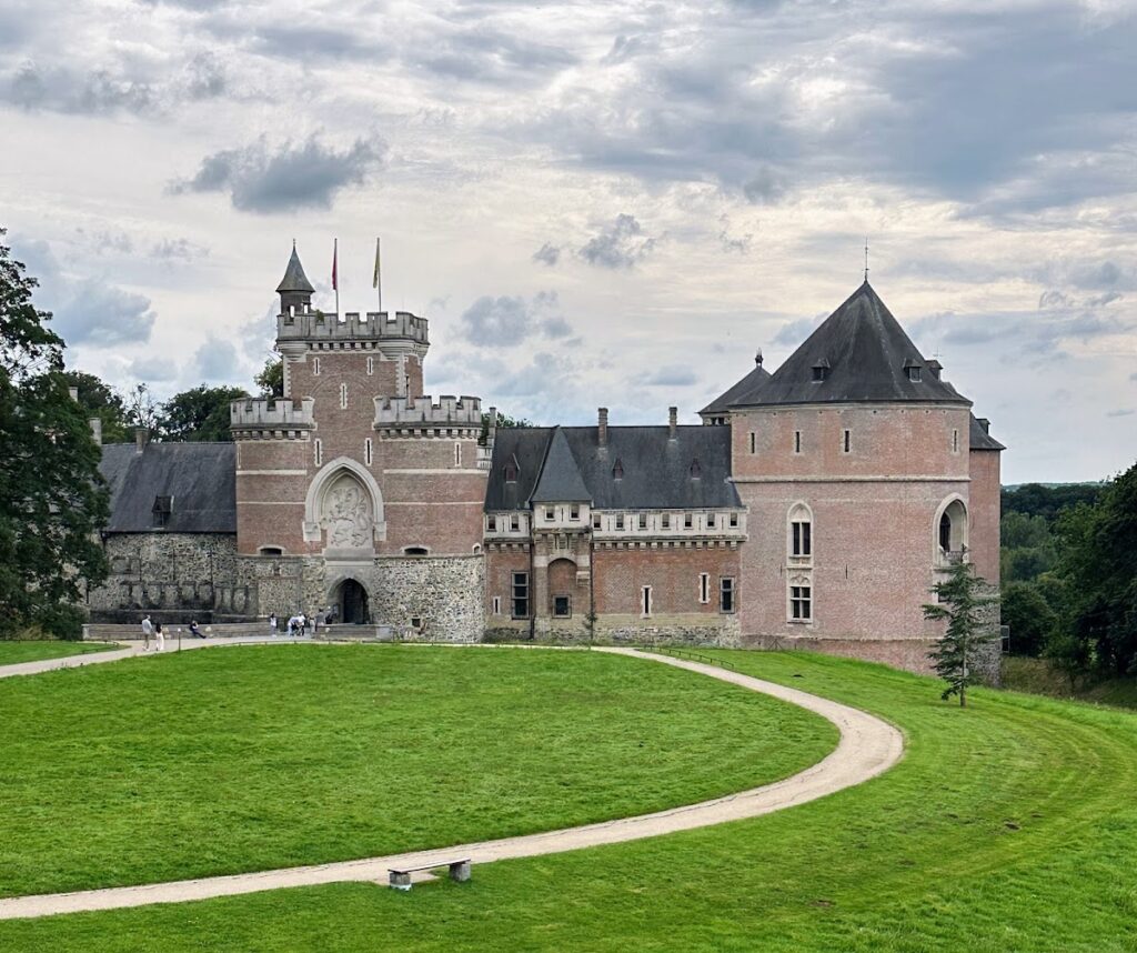 Gaasbeek Castle: A Medieval Water Fortress and Flemish Museum in Belgium 2 castle of Gaasbeek