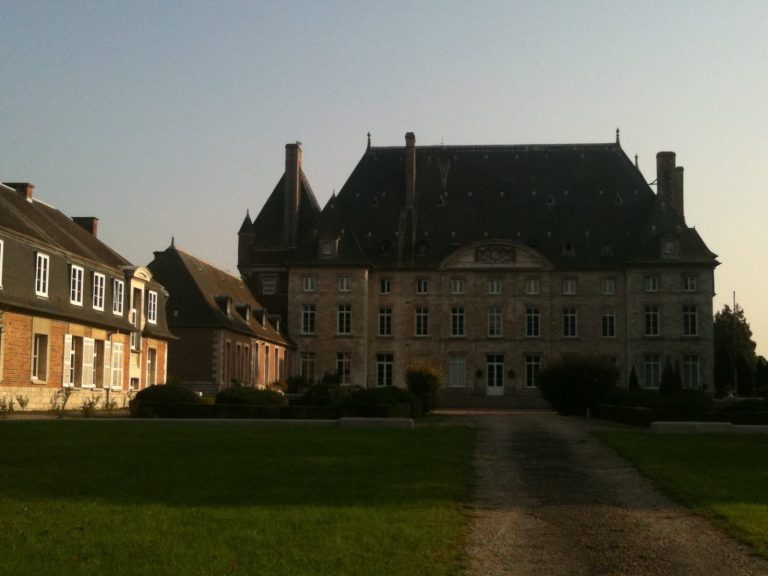 Château de la Motte-aux-Bois: A Historic Fortified Castle in France