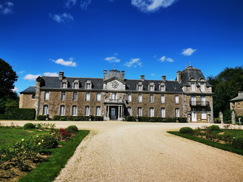 Château de Caradeuc: An Eighteenth-Century Château and Historic Park 2 Château de Caradeuc