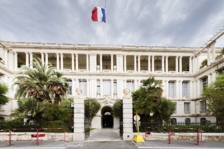 Palais de la Préfecture: A Former Royal Residence in Nice
