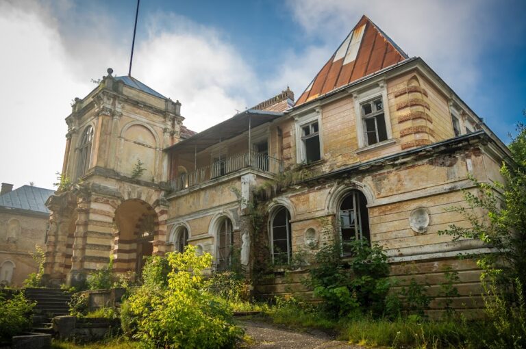 Palace in Rozdil: Historic Residence and Lanckoroński Estate
