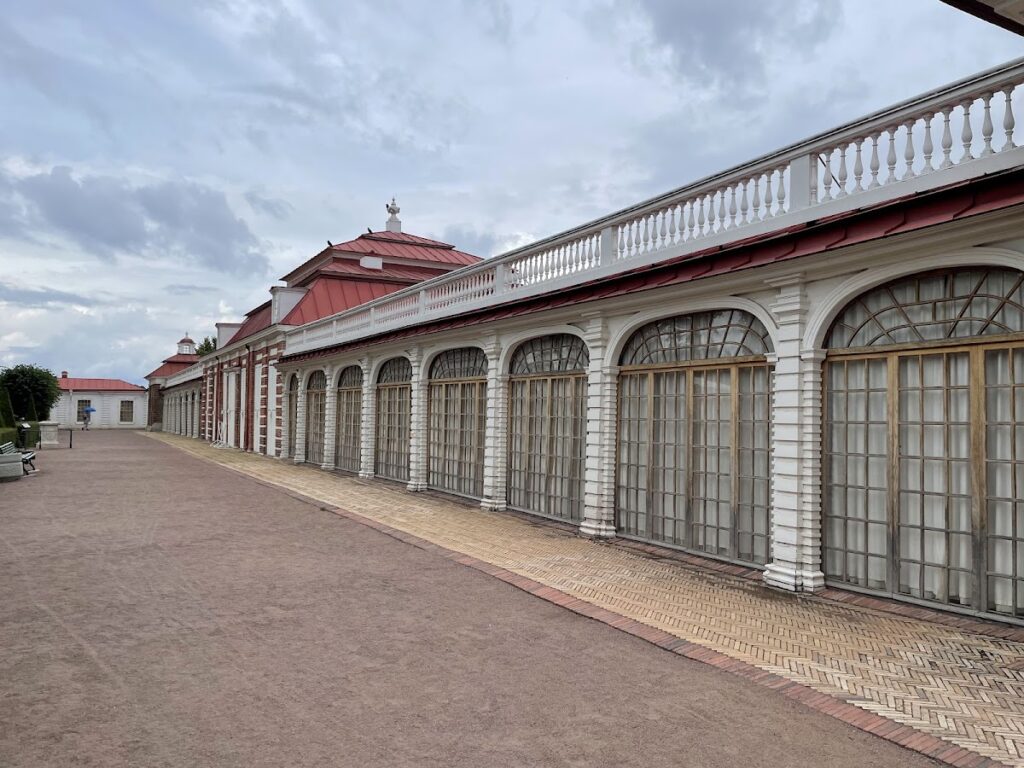 Monplaisir Palace: Peter the Great’s Seaside Residence in Russia 4 Monplaisir Palace