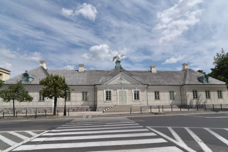 Saski Palace in Kutno: A Royal Postal and Overnight Station