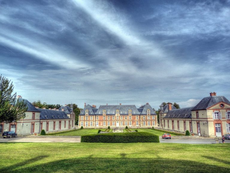 Château de Grignon: A Seventeenth-Century Estate and Agricultural Institution in France