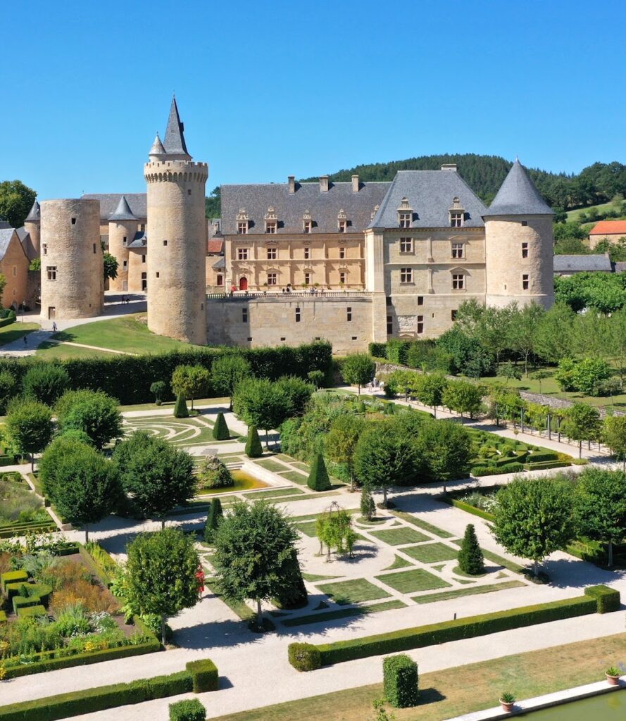 Château de Bournazel: A Renaissance Pleasure Residence in France 1 Château de Bournazel