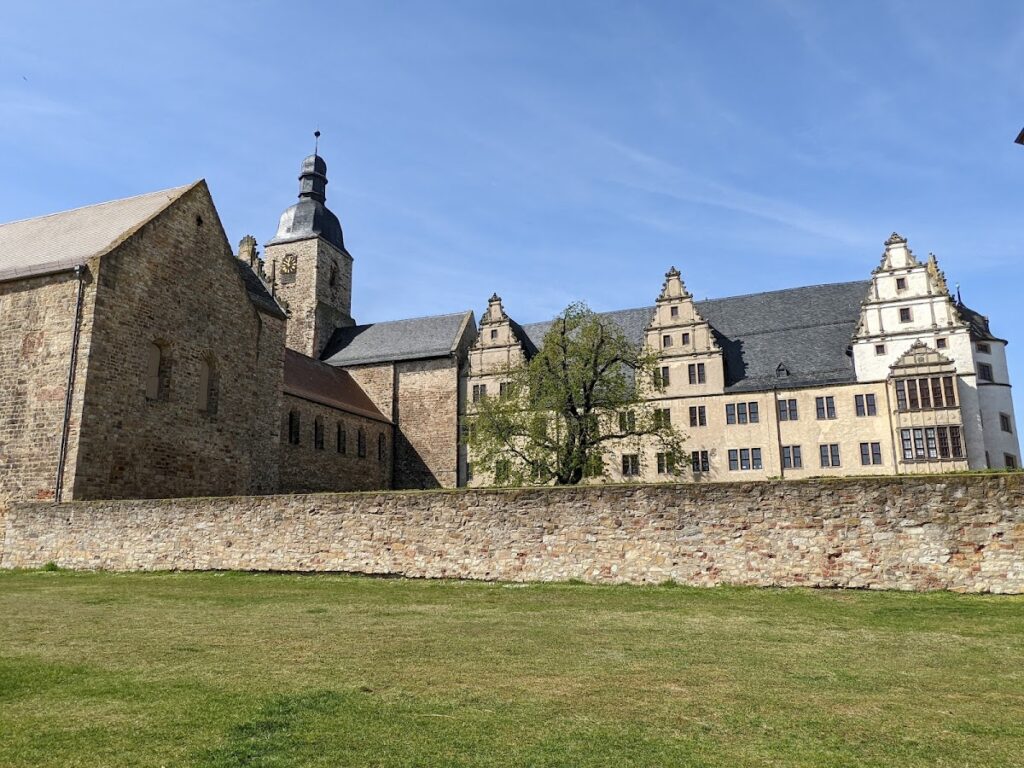 Schloss Leitzkau: A Medieval Collegiate Foundation Transformed into a Renaissance Castle 2 Schloss Leitzkau