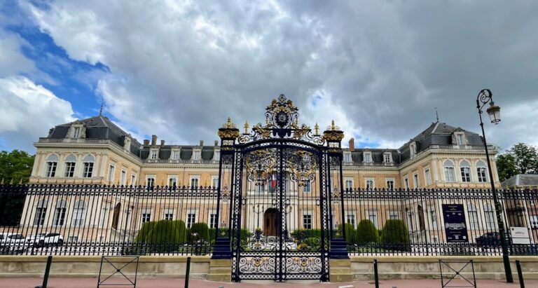 Palais Niel: A Military Headquarters in Toulouse