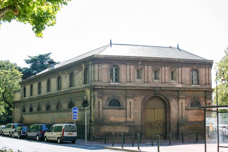 Palais Niel: A Military Headquarters in Toulouse