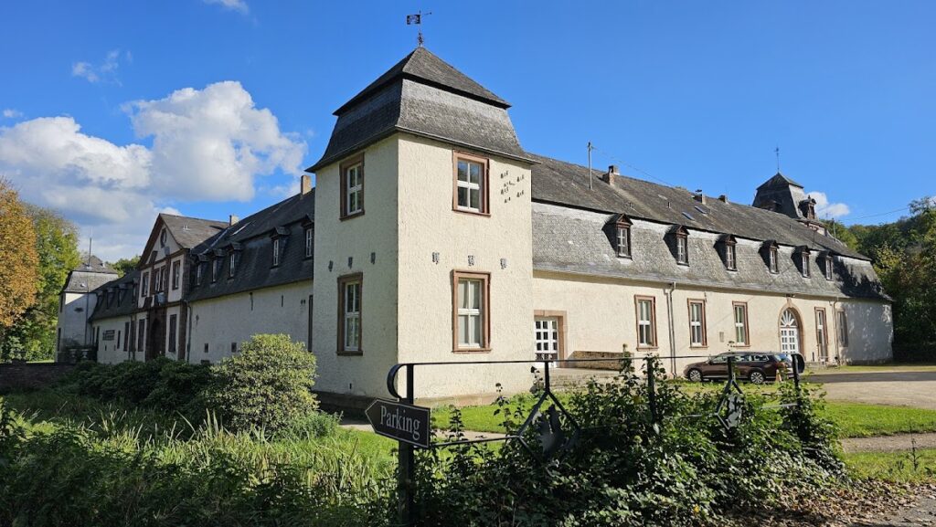 Schloss Ahrenthal