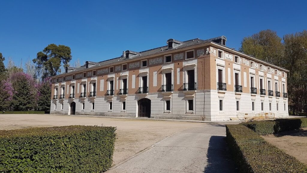 Casa del Labrador: A Neoclassical Recreational Palace in Aranjuez 4 Casa del Labrador