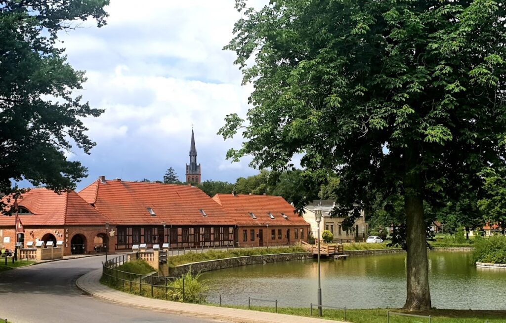 Schloss Basedow: A Historic Manor House and Estate in Germany 3 Schloss Basedow