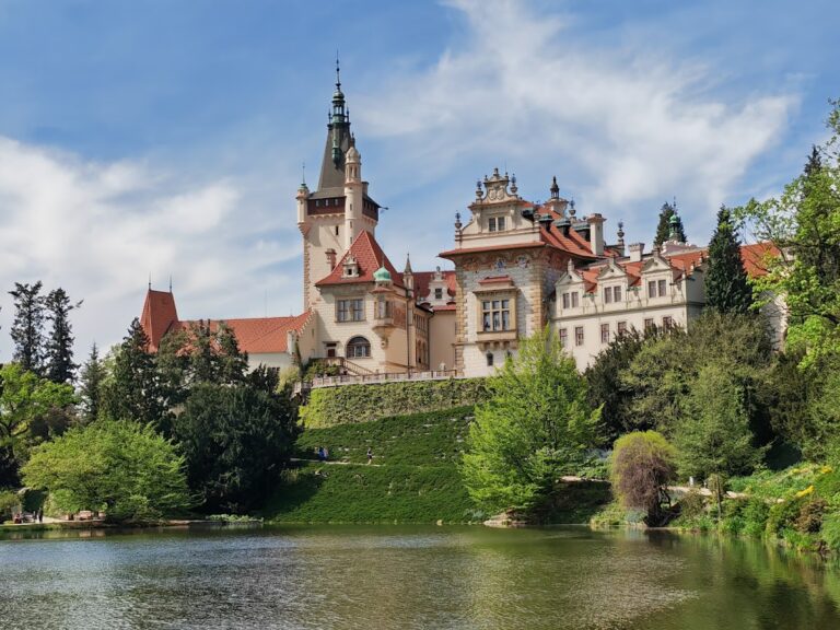 Průhonice Castle: A Historicist Castle and Landscape Park in Czechia
