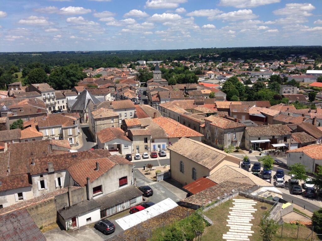 Château de Montendre: A Medieval Fortress in France 5 Château de Montendre