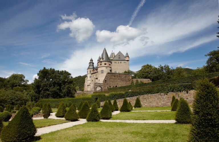 Bürresheim Castle: A medieval hilltop residence and fortress in St. Johann