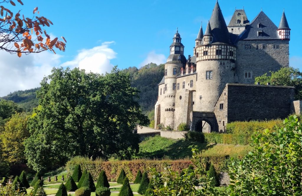 Bürresheim Castle: A Medieval Noble Residence in Germany 2 Bürresheim Castle