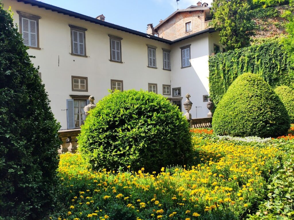 Palazzo Moroni: A Baroque Palace and Civic Art Museum in Bergamo 4 Palazzo Moroni