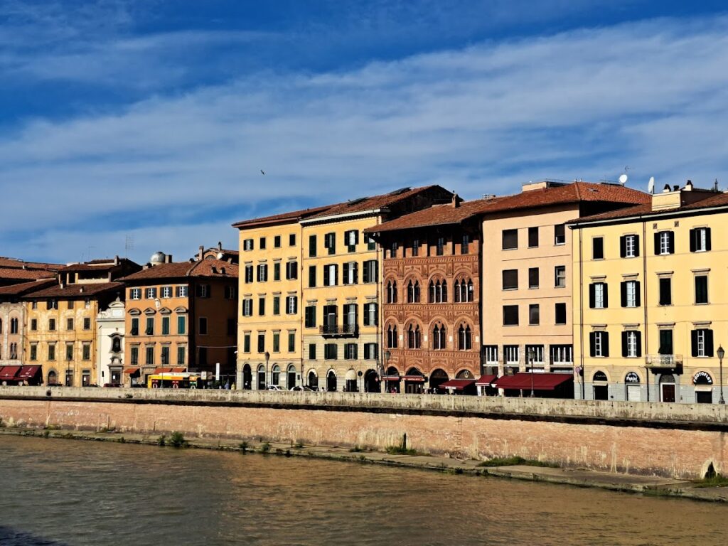 Palazzo Agostini: A Gothic Urban Residence and Historic Cultural Venue in Pisa 2 Palazzo Agostini