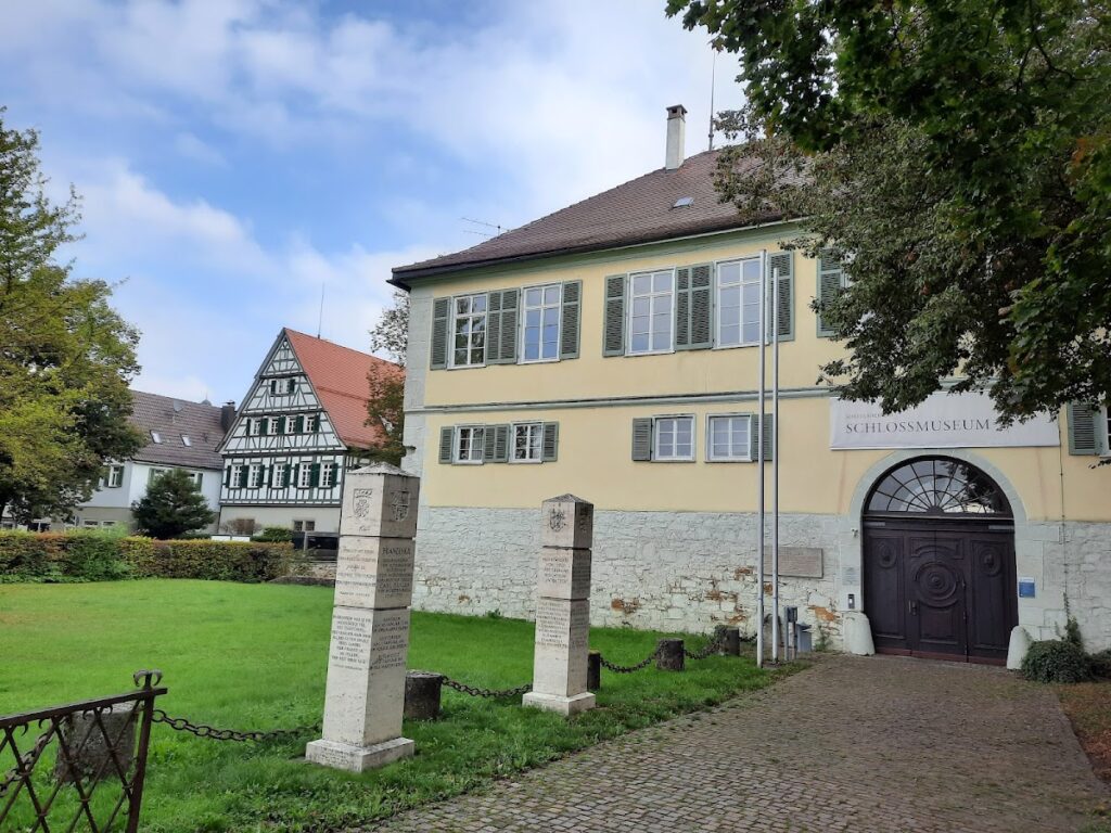 Schloss Kirchheim: A Renaissance Fortress and Dowager Residence in Germany 1 Schloss Kirchheim