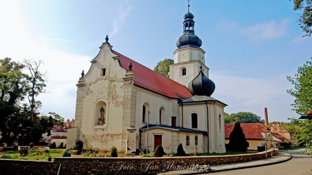 Żyrowa Palace: A Baroque Noble Residence in Poland 5 Żyrowa Palace