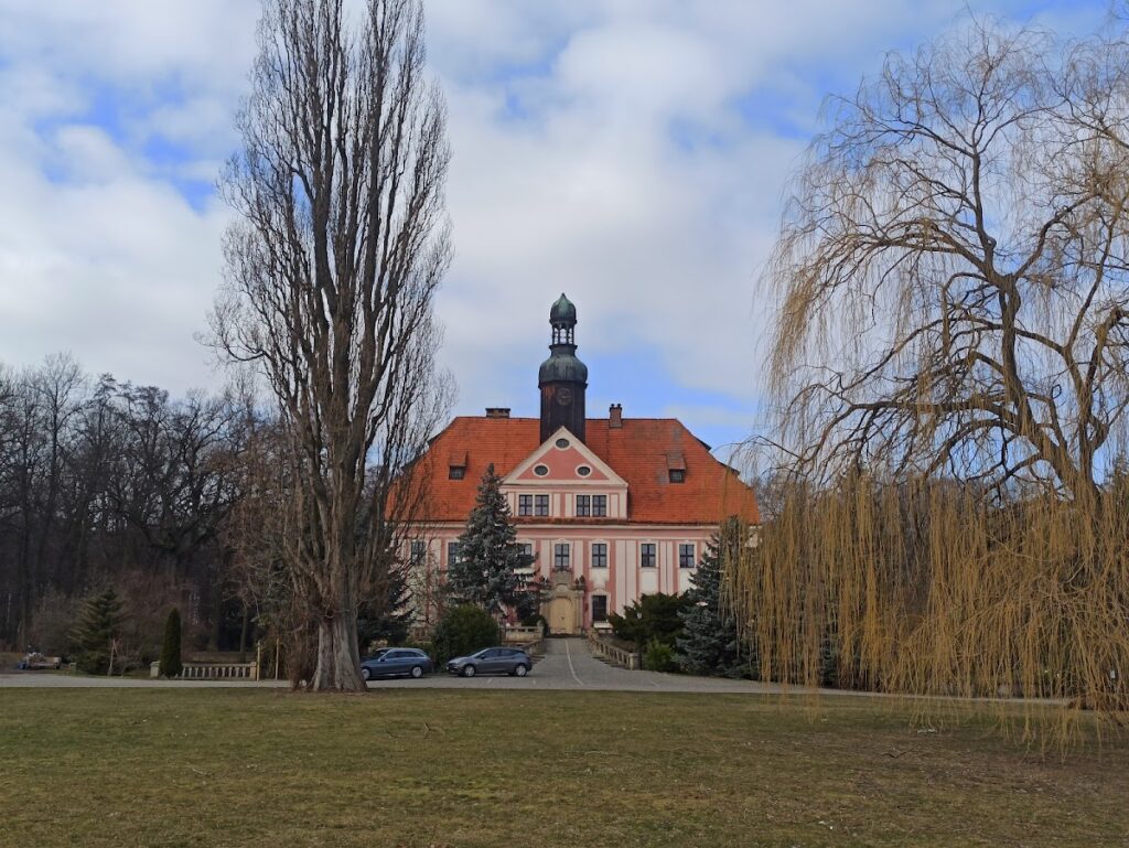 Palace in Warmątowice Sienkiewiczowskie: A Renaissance and Baroque Estate 5 palace in Warmątowice Sienkiewiczowskie