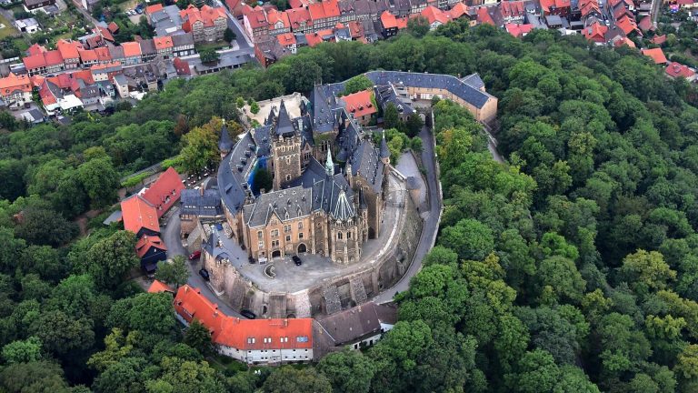 Wernigerode Castle: Medieval Fortress and Historicist Palace in Germany