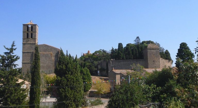 Puichéric Castle: A Historic Seigneurial Residence in France