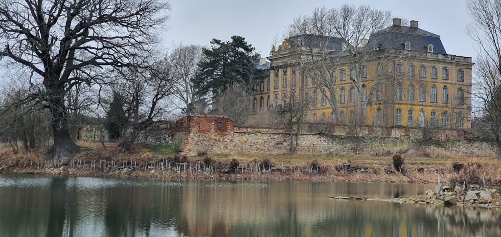 Schloss Dornburg: An Unfinished Late Baroque Country Residence 3 Schloss Dornburg