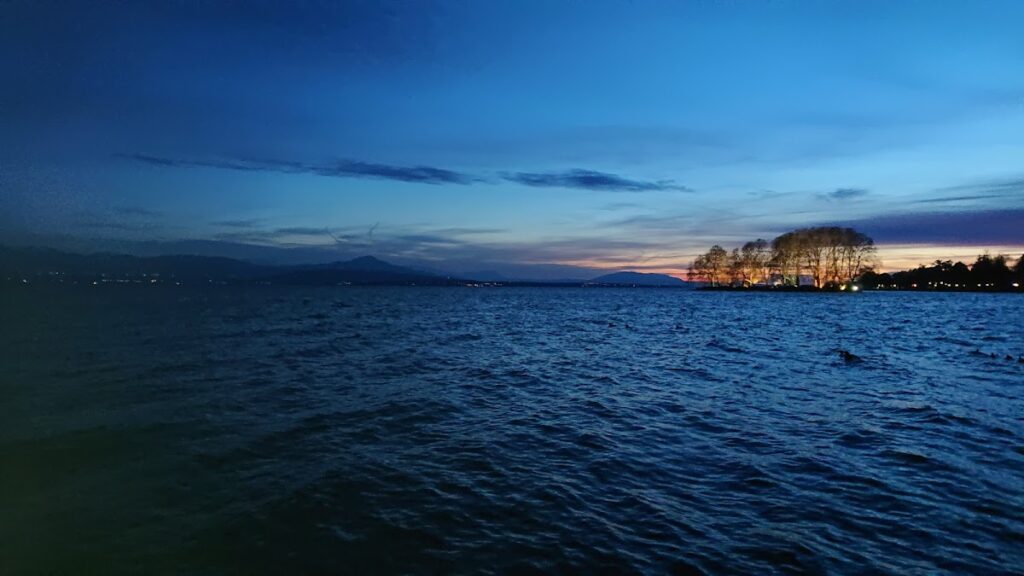 Rolle Castle: A Medieval Fortress and Civic Landmark in Switzerland 5 Rolle Castle
