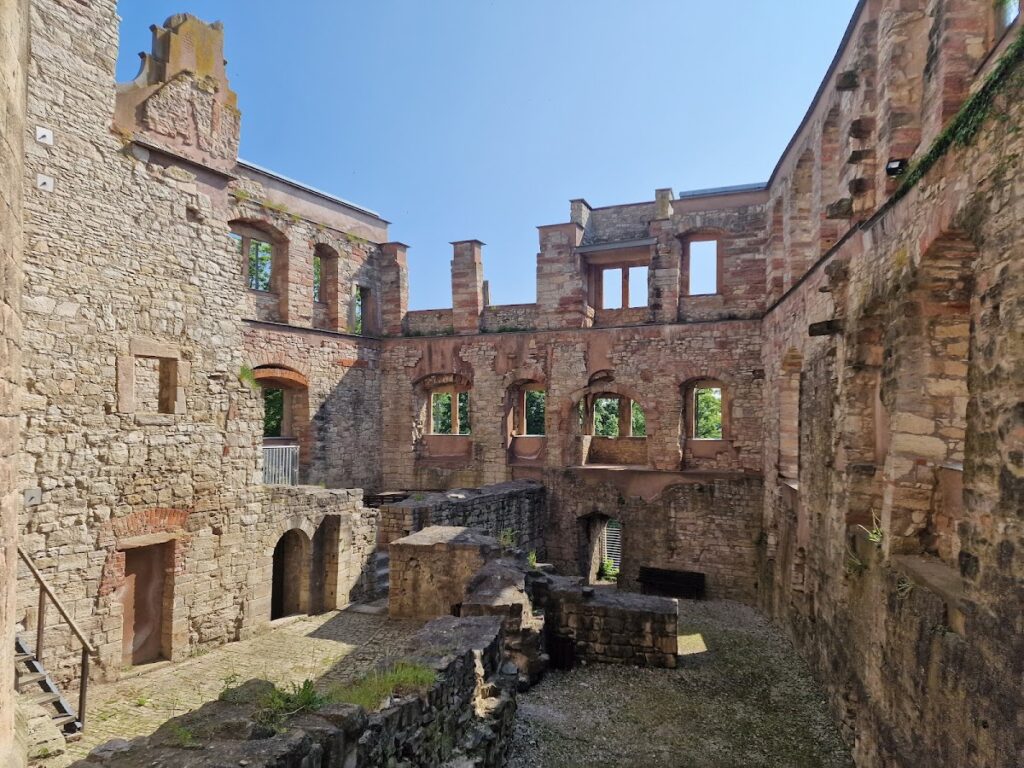 Oberschloss (Kranichfeld): A Renaissance Palace Complex in Germany 3 Oberschloss (Kranichfeld)