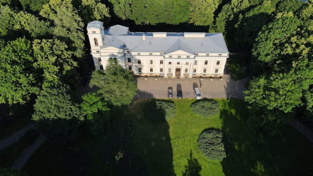 Verkiai Palace: A Historic Episcopal Residence in Lithuania 2 Verkiai Palace