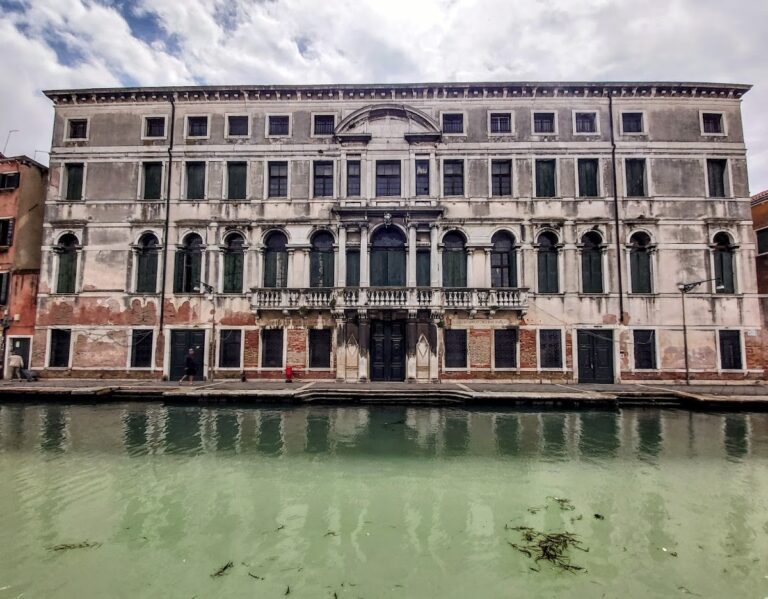 Ca’ Zenobio degli Armeni: A Baroque Palace and Armenian College in Venice