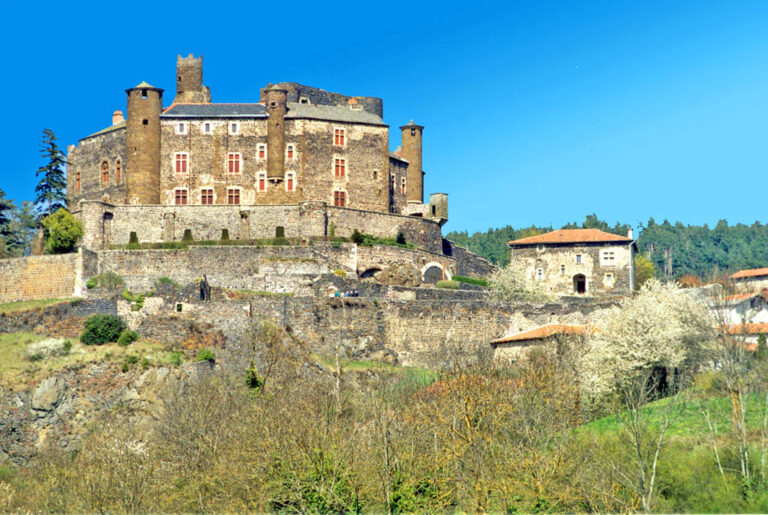 Château de Bouzols: A Historic Fortified Castle in France