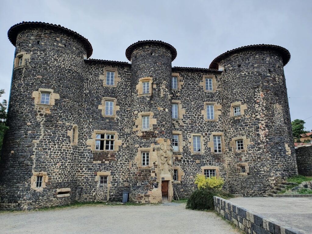 Château de Bouzols: A Historic Fortified Castle in France 2 Château de Bouzols