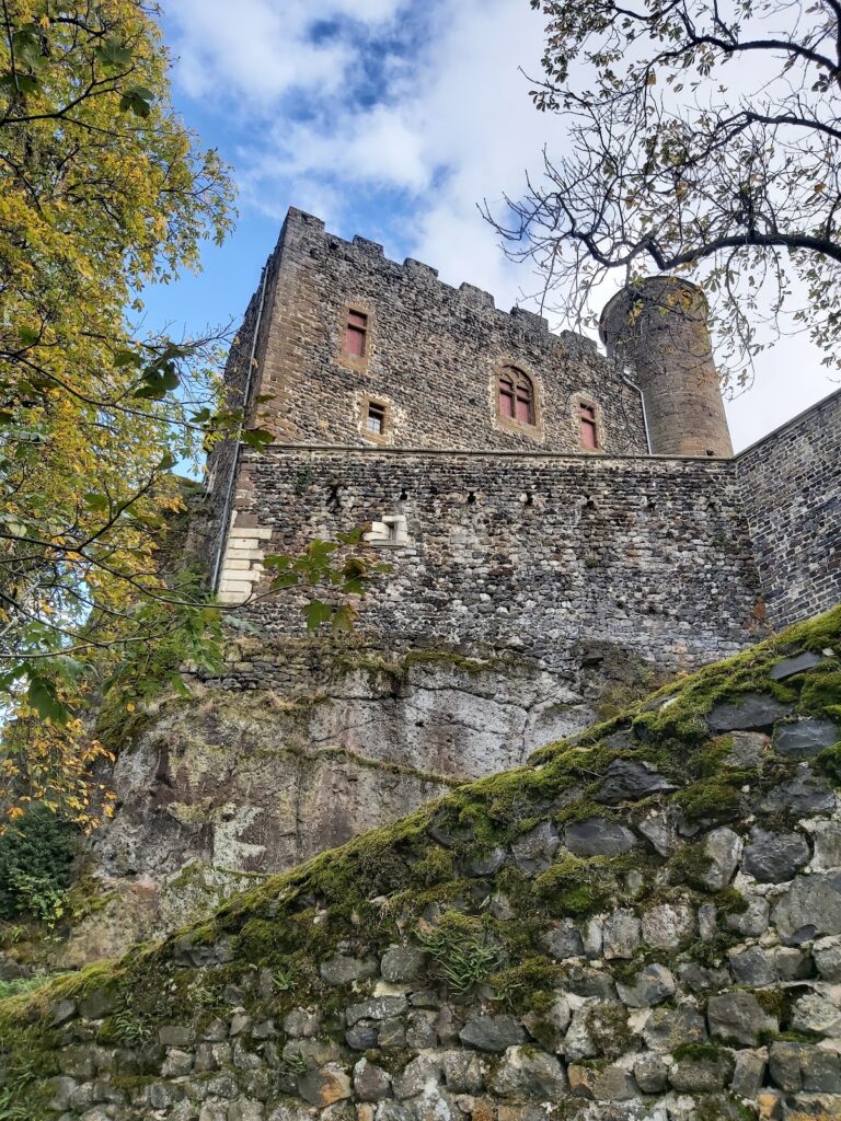 Château de Bouzols: A Historic Fortified Castle in France 3 Château de Bouzols