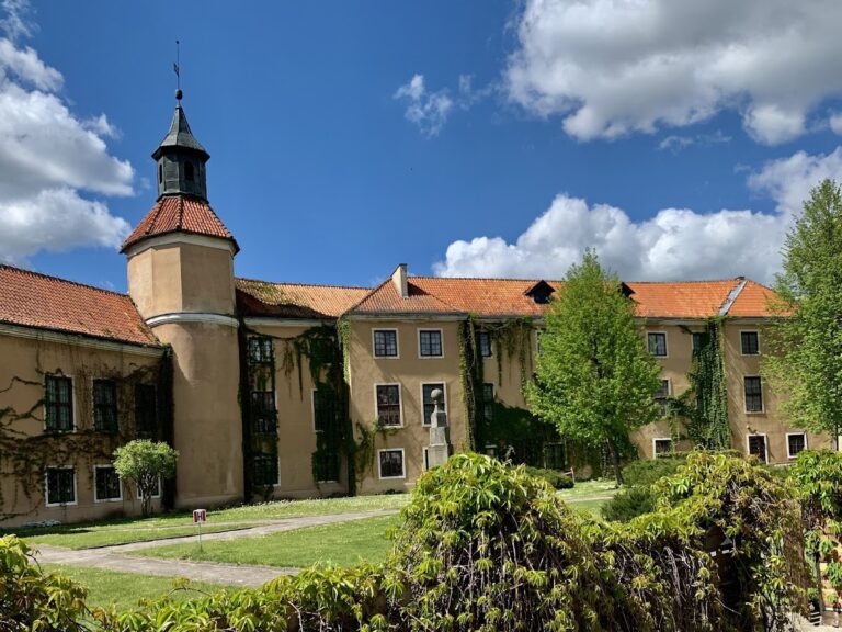Dohna Palace in Morąg: An Urban Noble Residence and Museum