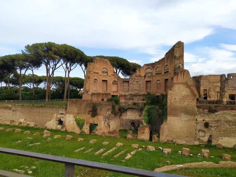 Flavian Palace: Domitian’s Imperial Reception and Banqueting Complex in Rome