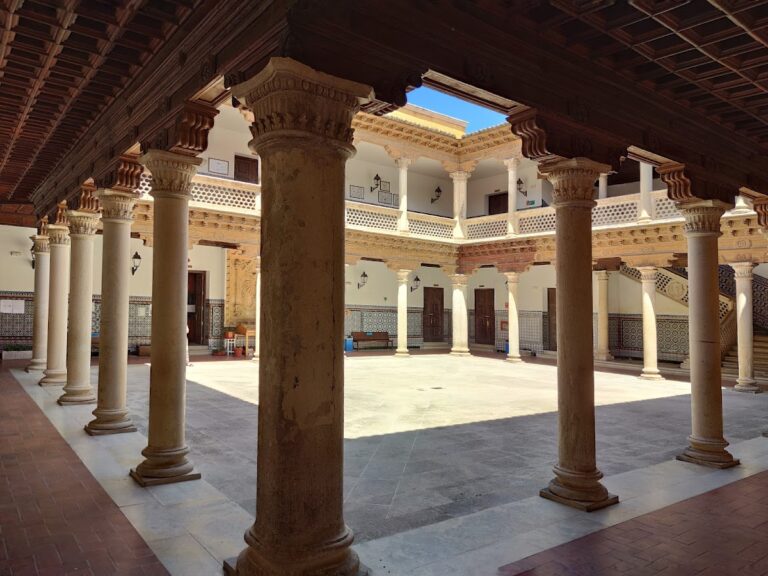 Palace of Antonio de Mendoza: A Renaissance Palace and Franciscan Convent in Guadalajara