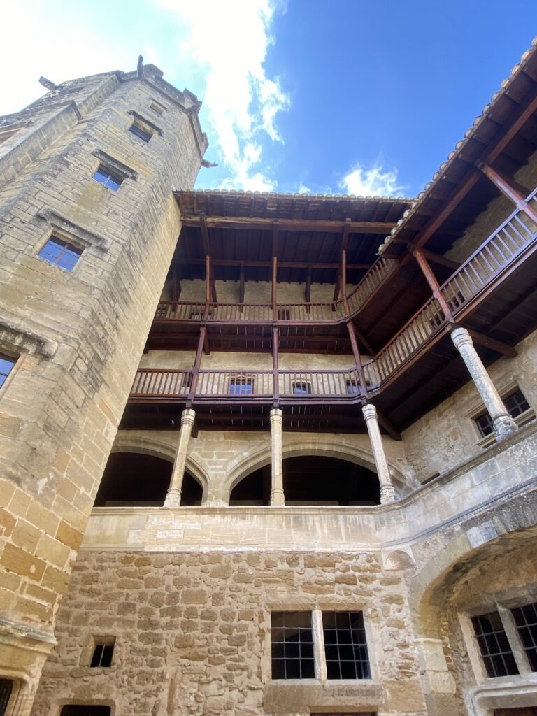 Château de Lourmarin: A Medieval Fortress and Renaissance Residence in France 5 Château de Lourmarin