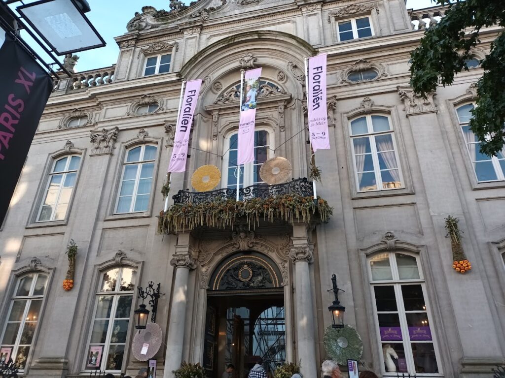 Paleis op de Meir: An Eighteenth-Century City Palace in Antwerp 2 Paleis op de Meir
