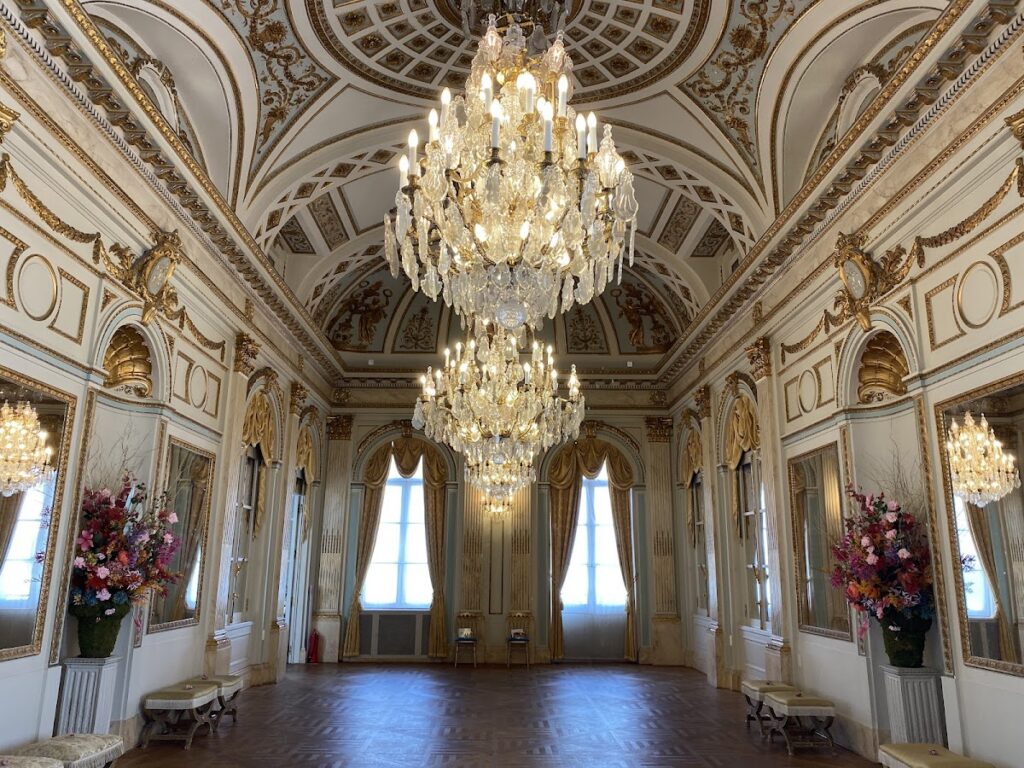 Paleis op de Meir: An Eighteenth-Century City Palace in Antwerp 3 Paleis op de Meir
