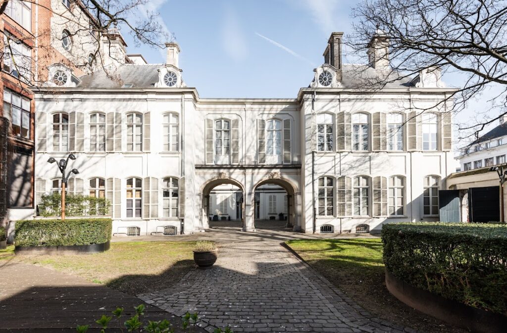 Paleis op de Meir: An Eighteenth-Century City Palace in Antwerp 4 Paleis op de Meir