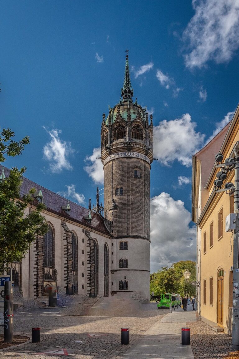 Schloss Wittenberg: The Electoral Residence and Castle Church of Saxony