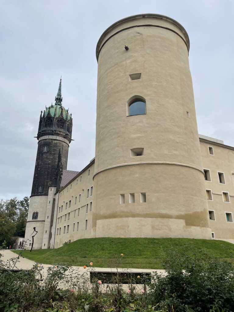 Schloss Wittenberg: The Electoral Residence and Castle Church of Saxony 2 Schloss Wittenberg