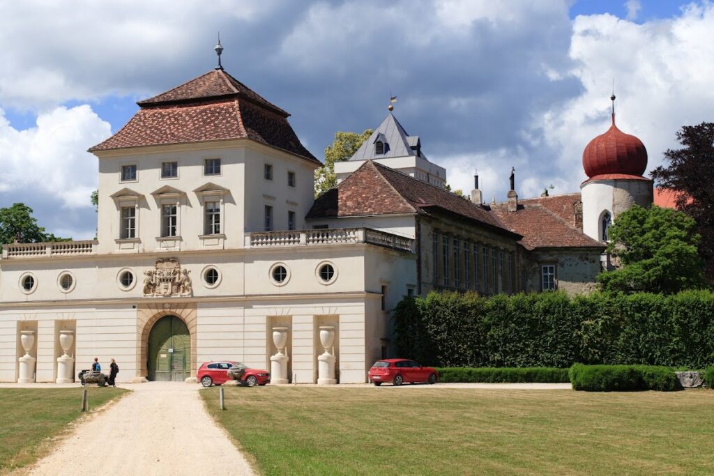 Schloss Ernstbrunn: A Medieval Castle and Baroque Palace in Austria 1 Schloss Ernstbrunn