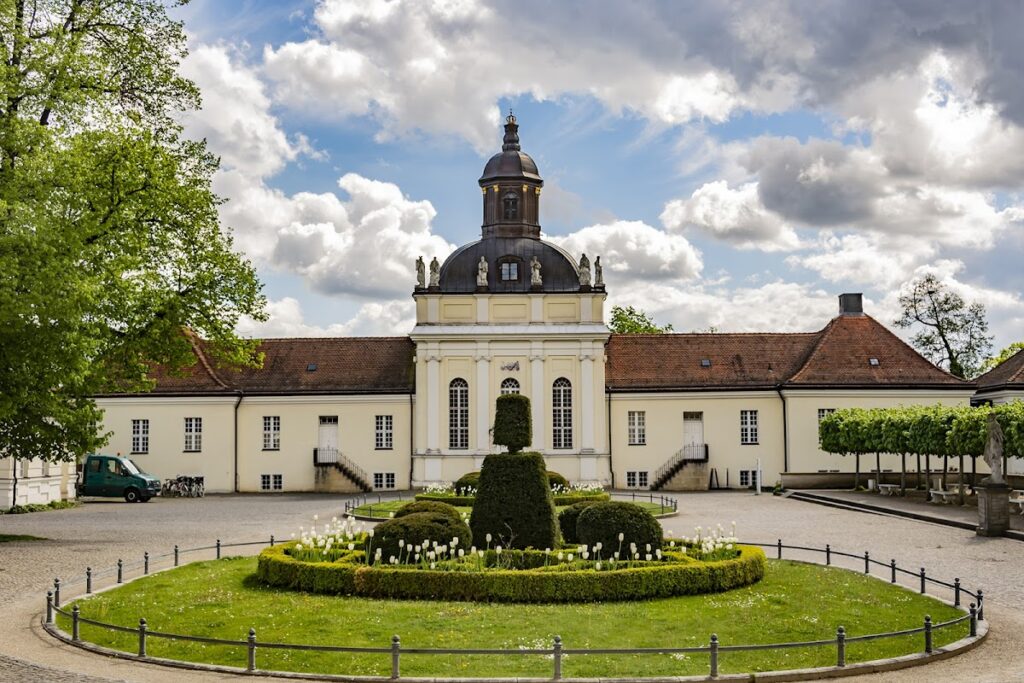 Köpenick Palace: A Baroque Palace and Museum in Berlin 4 Köpenick Palace