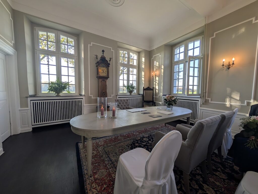 Haus Neersdonk: A Former Aristocratic Manor House in Germany 3 Haus Neersdonk
