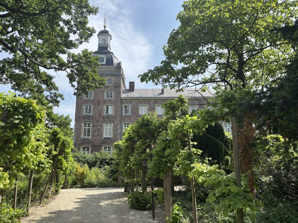 Amstenrade Castle: A Baroque Country Estate in the Netherlands 2 Amstenrade Castle